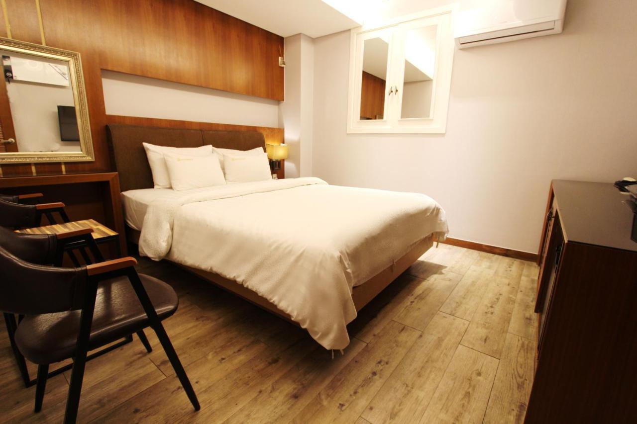Demian Hotel Seoul Exterior photo
